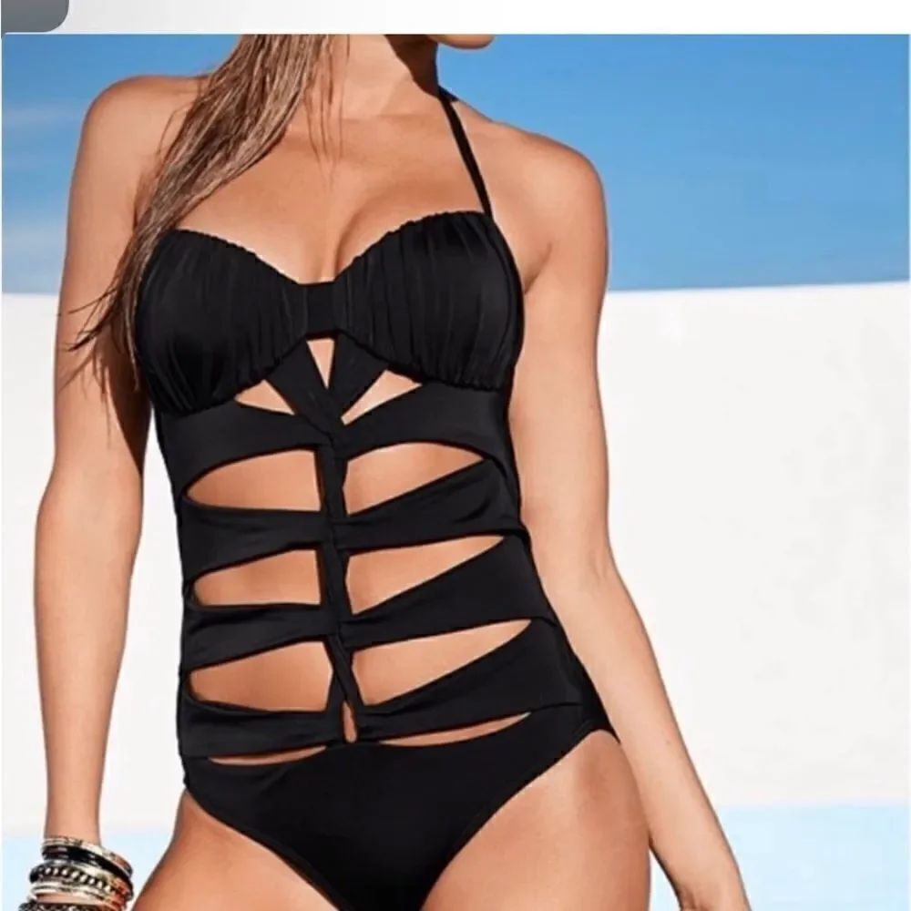Venus CUT OUT CAGED FRONT HALTER NECK BODYSUIT size 10